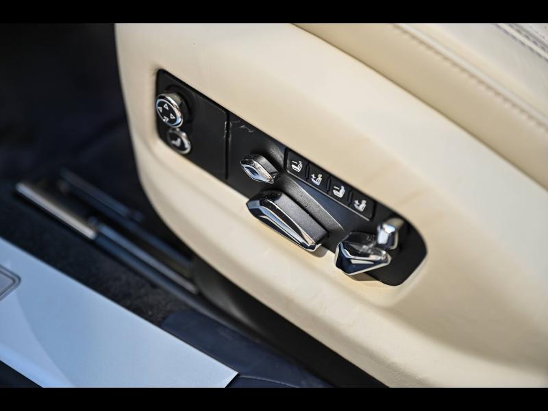 Voitures occasions BENTLEY Flying Spur Base Paris