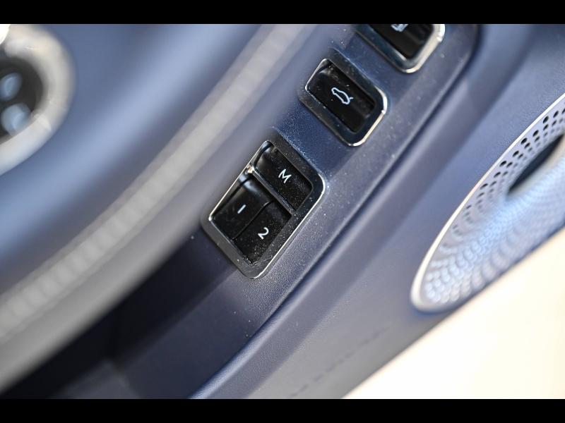 Voitures occasions BENTLEY Flying Spur Base Paris