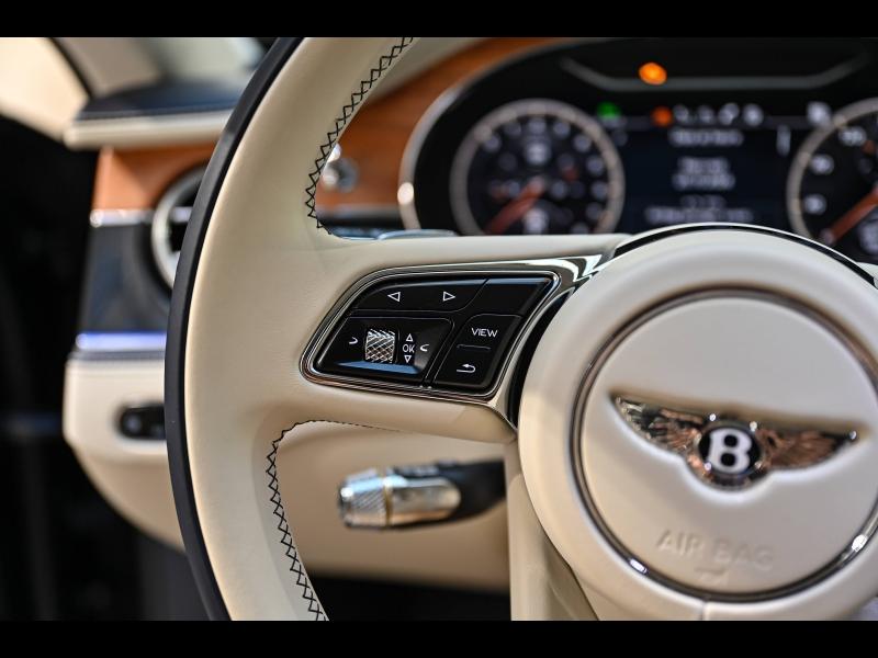 Voitures occasions BENTLEY Flying Spur Base Paris
