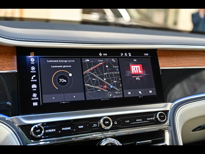 Voitures occasions BENTLEY Flying Spur Base Paris