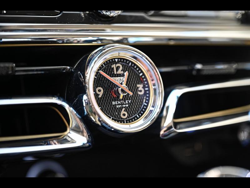 Voitures occasions BENTLEY Flying Spur Base Paris