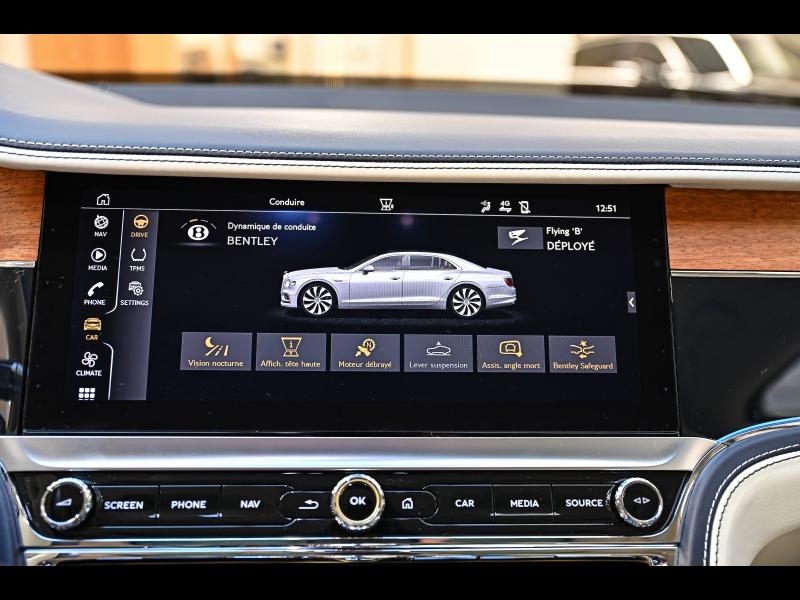 Voitures occasions BENTLEY Flying Spur Base Paris