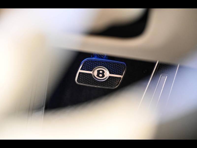 Voitures occasions BENTLEY Flying Spur Base Paris