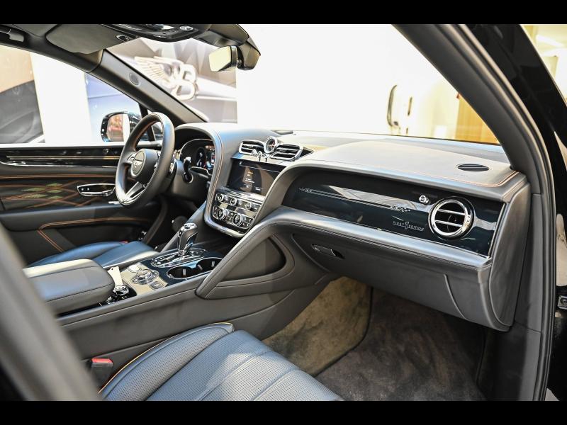 Voitures occasions BENTLEY Bentayga Base Paris
