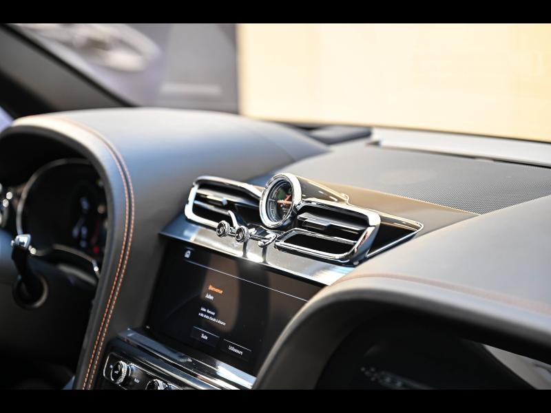Voitures occasions BENTLEY Bentayga Base Paris