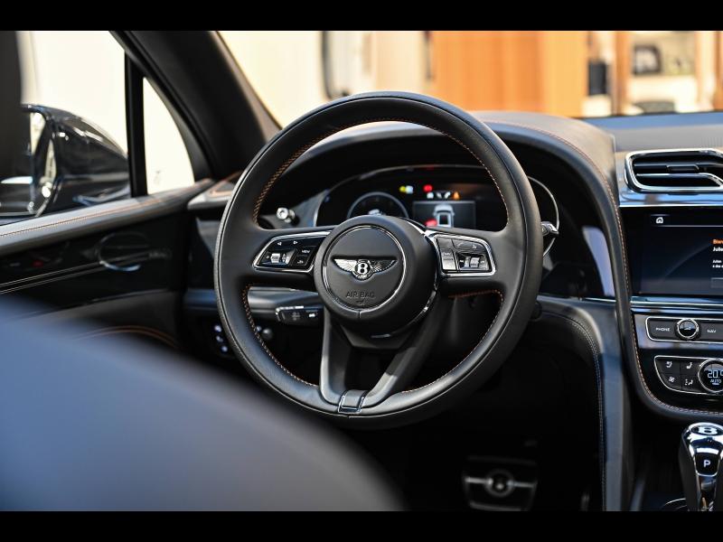Voitures occasions BENTLEY Bentayga Base Paris