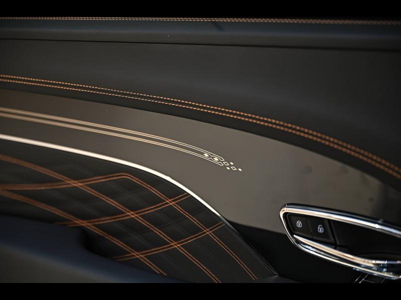 Voitures occasions BENTLEY Bentayga Base Paris