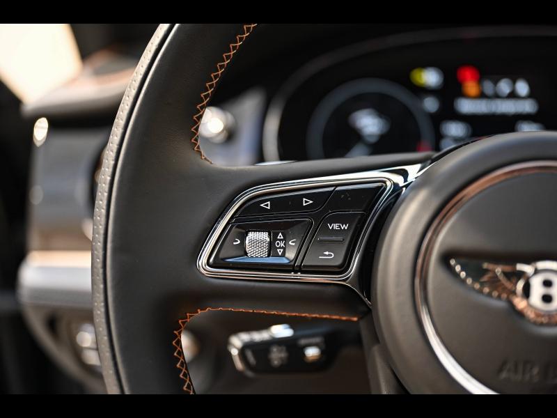 Voitures occasions BENTLEY Bentayga Base Paris