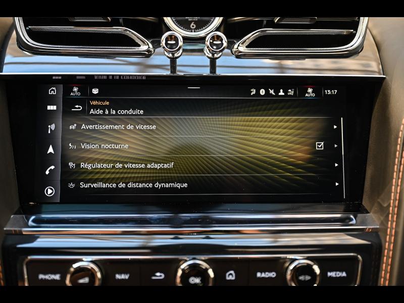 Voitures occasions BENTLEY Bentayga Base Paris