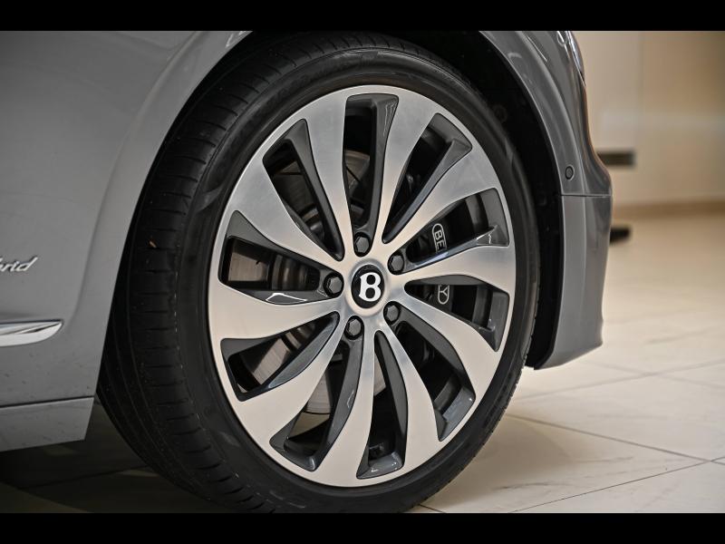 Voitures occasions BENTLEY Flying Spur Base Paris