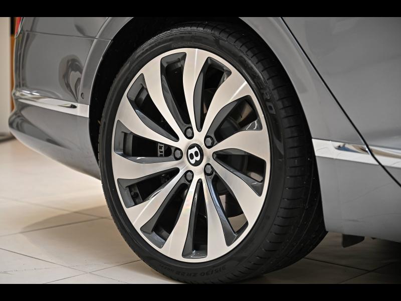 Voitures occasions BENTLEY Flying Spur Base Paris