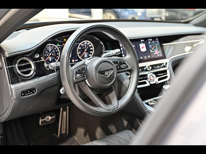 Voitures occasions BENTLEY Flying Spur Base Paris