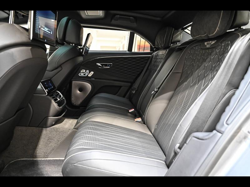 Voitures occasions BENTLEY Flying Spur Base Paris