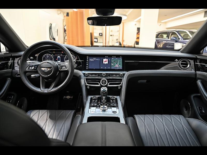 Voitures occasions BENTLEY Flying Spur Base Paris