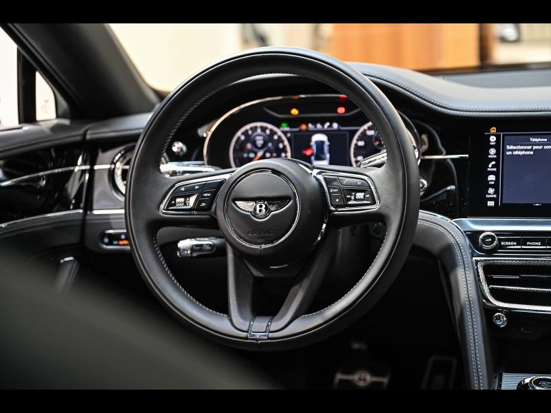 Voitures occasions BENTLEY Flying Spur Base Paris