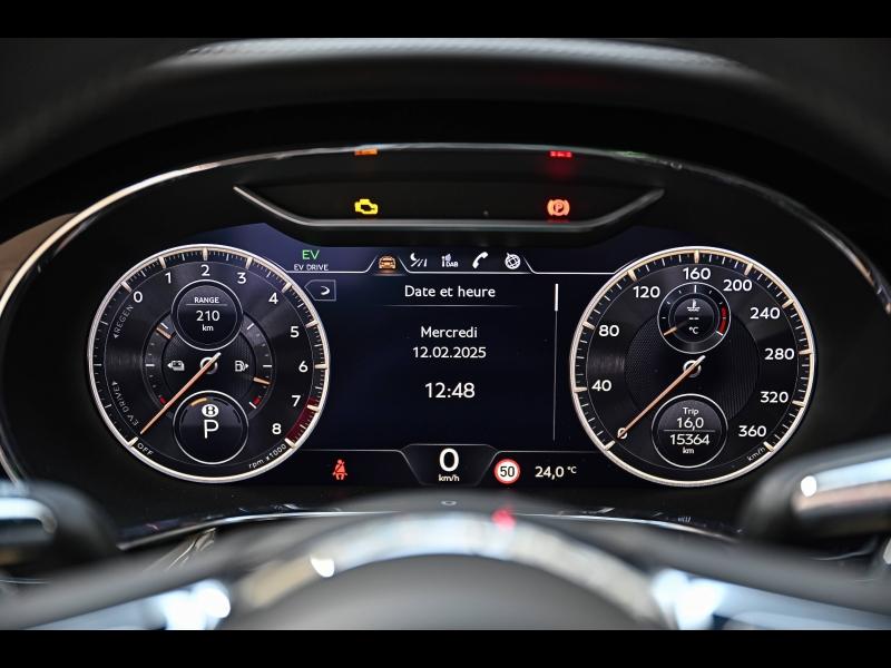 Voitures occasions BENTLEY Flying Spur Base Paris