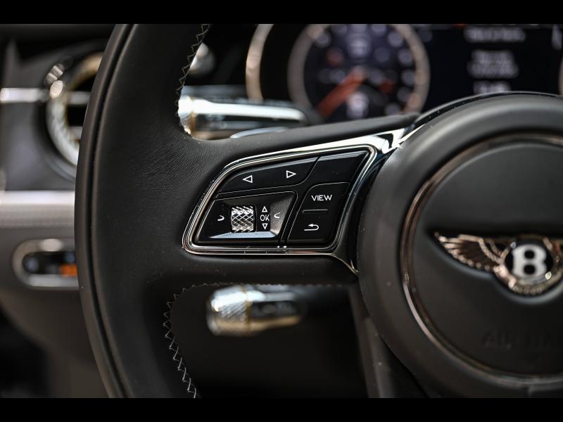 Voitures occasions BENTLEY Flying Spur Base Paris