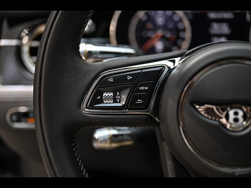 Voitures occasions BENTLEY Flying Spur Base Paris