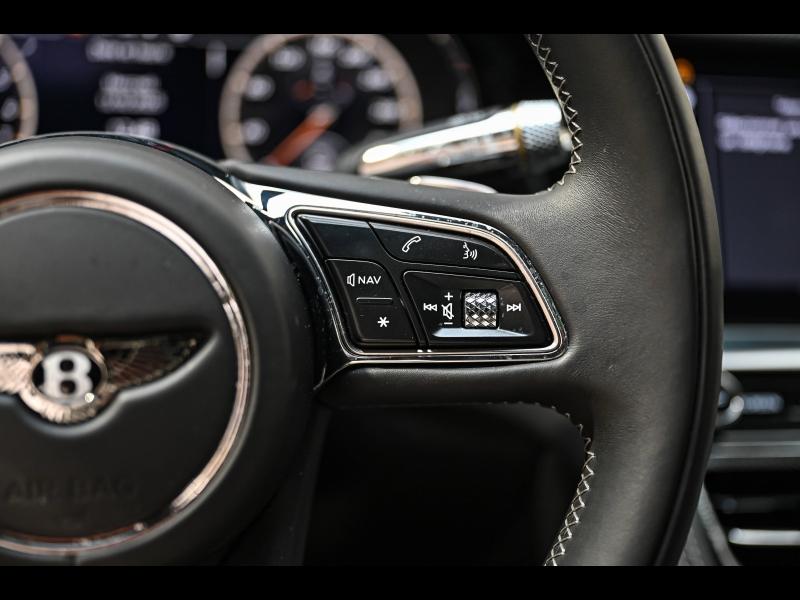 Voitures occasions BENTLEY Flying Spur Base Paris