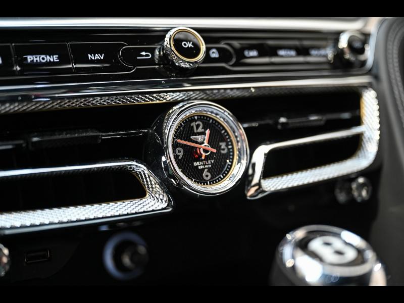 Voitures occasions BENTLEY Flying Spur Base Paris
