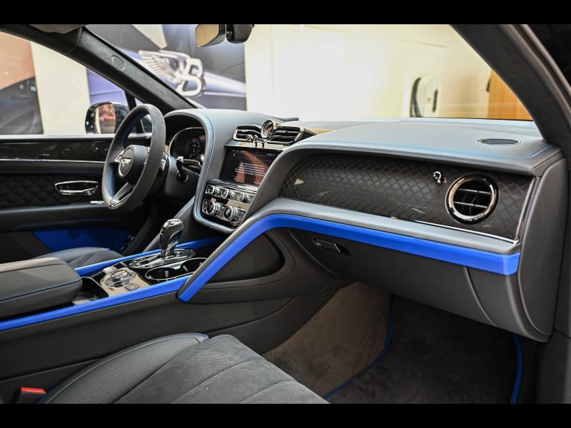 Voitures occasions BENTLEY Bentayga Base Paris