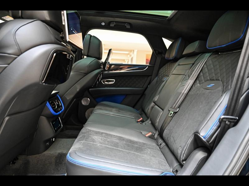 Voitures occasions BENTLEY Bentayga Base Paris
