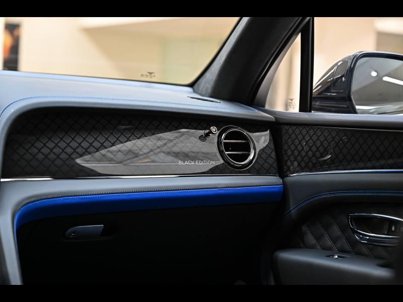 Voitures occasions BENTLEY Bentayga Base Paris