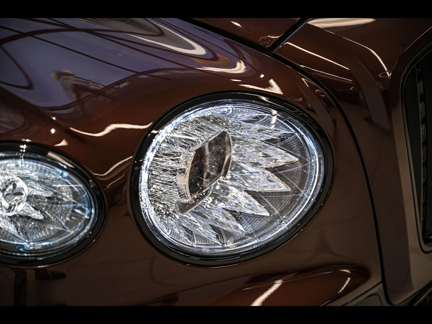 Voitures occasions BENTLEY Flying Spur Base Paris