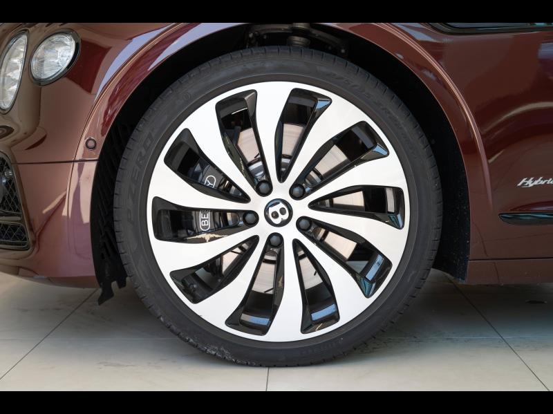 Voitures occasions BENTLEY Flying Spur Base Paris