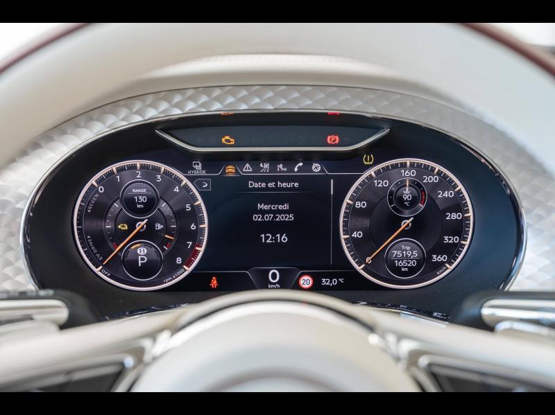 Voitures occasions BENTLEY Flying Spur Base Paris