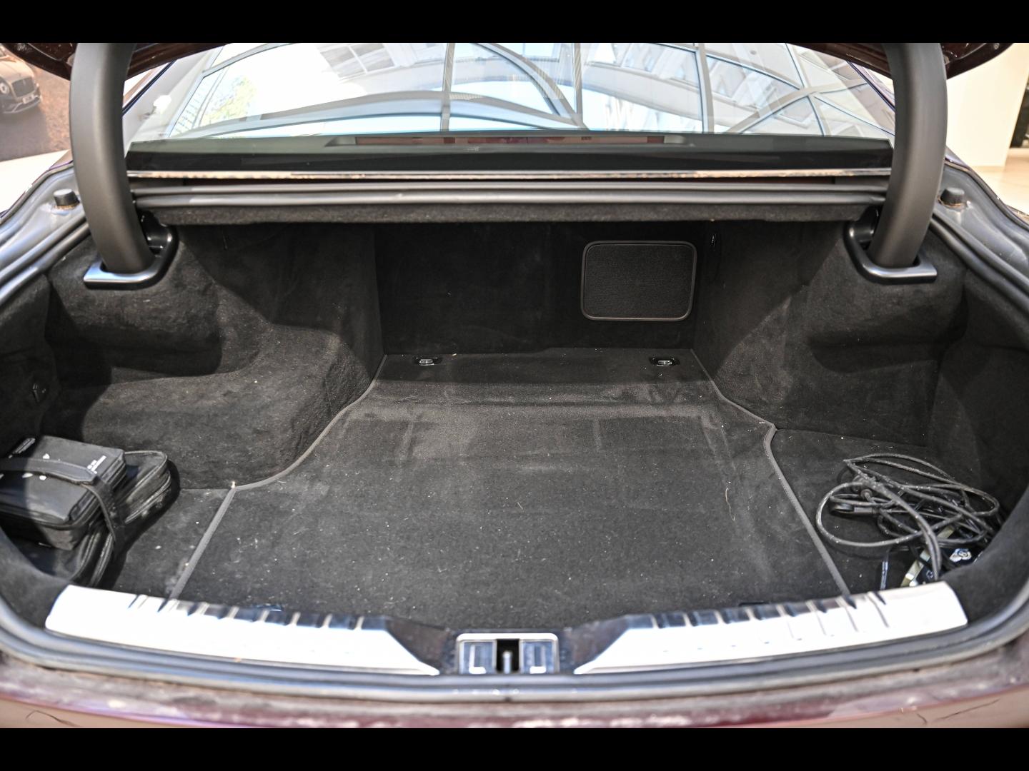 Voitures occasions BENTLEY Flying Spur Base Paris