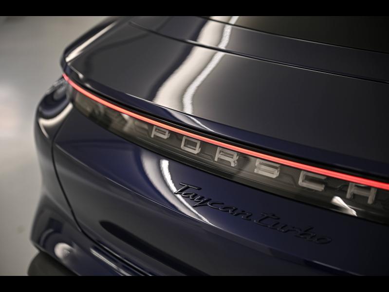 Voitures occasions PORSCHE Taycan Turbo Paris