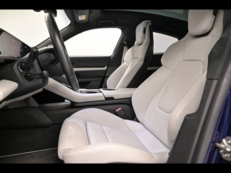 Voitures occasions PORSCHE Taycan Turbo Paris