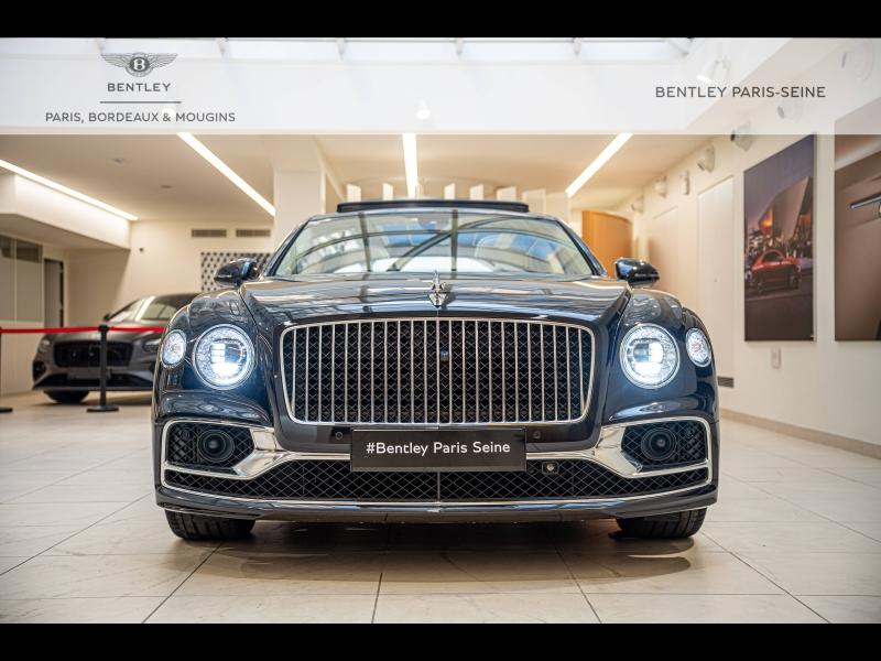 Voitures occasions BENTLEY Flying Spur Base Paris