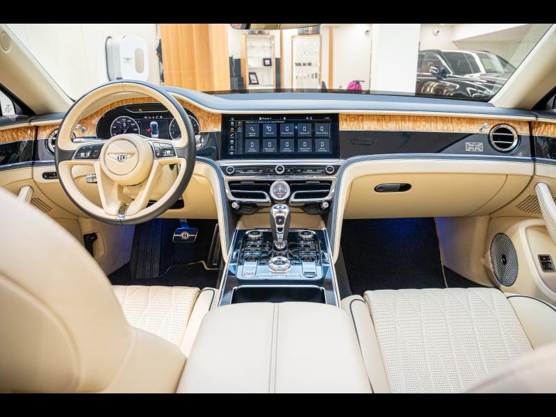 Voitures occasions BENTLEY Flying Spur Base Paris