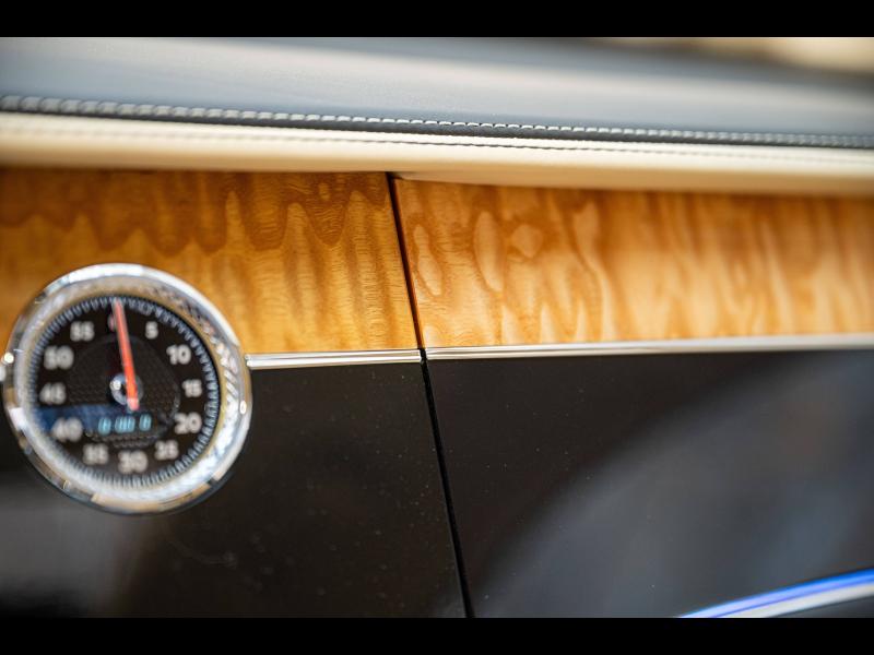 Voitures occasions BENTLEY Flying Spur Base Paris