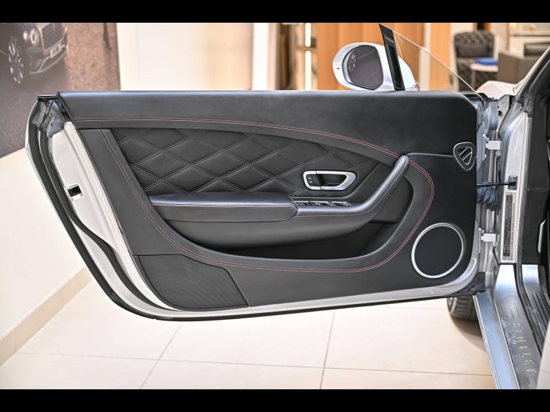 Voitures occasions BENTLEY Continental GT Base Paris