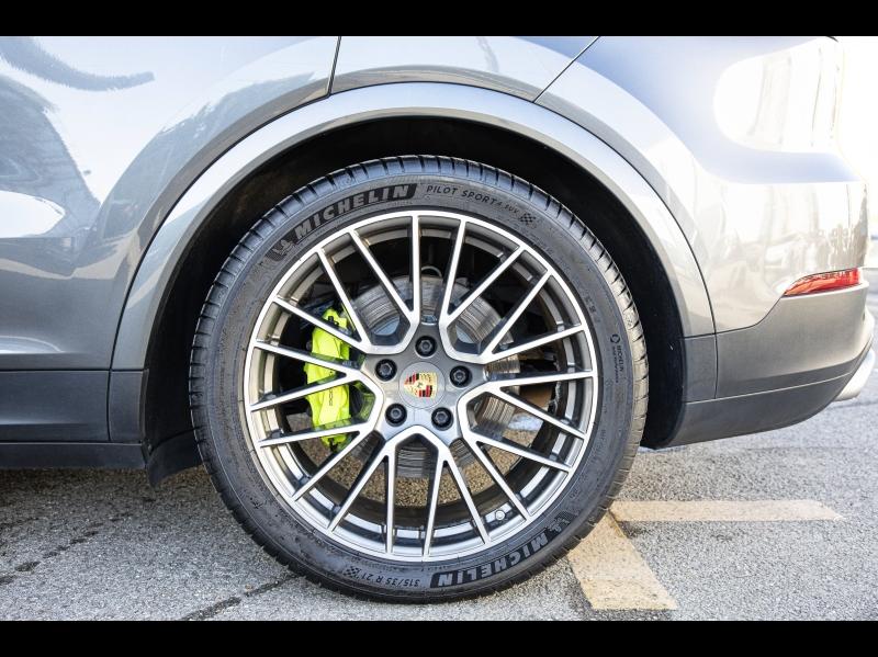 Voitures occasions PORSCHE CAYENNE E-Hybrid Paris