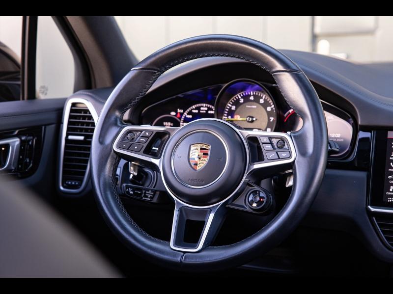 Voitures occasions PORSCHE CAYENNE E-Hybrid Paris