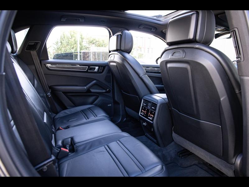 Voitures occasions PORSCHE CAYENNE E-Hybrid Paris