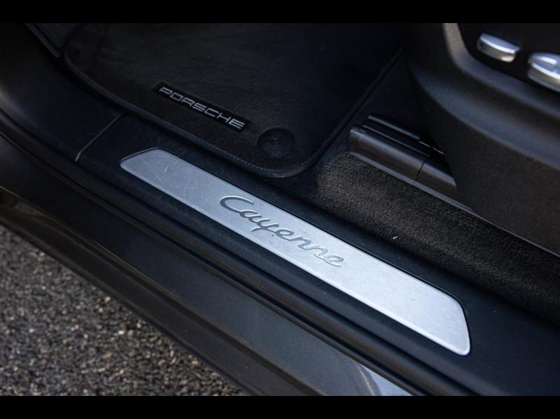 Voitures occasions PORSCHE CAYENNE E-Hybrid Paris