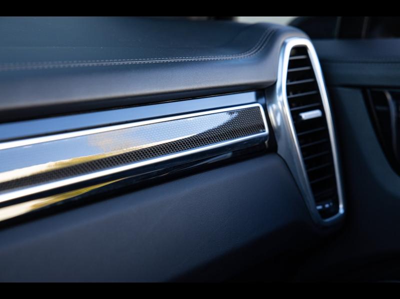 Voitures occasions PORSCHE CAYENNE E-Hybrid Paris
