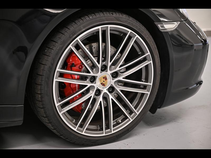 Voitures occasions PORSCHE 911 Coupe Carrera 4S Paris