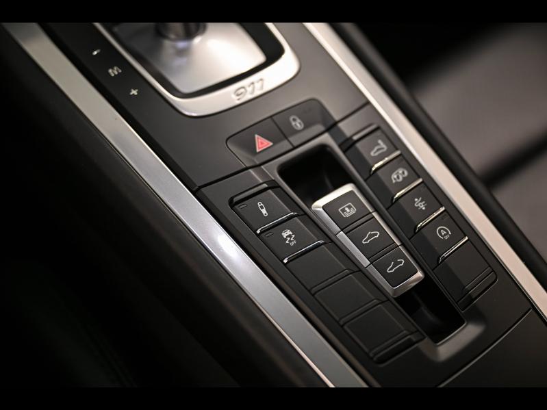 Voitures occasions PORSCHE 911 Coupe Carrera 4S Paris