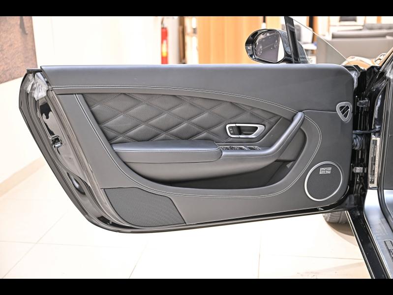 Voitures occasions BENTLEY Continental GT Base Paris