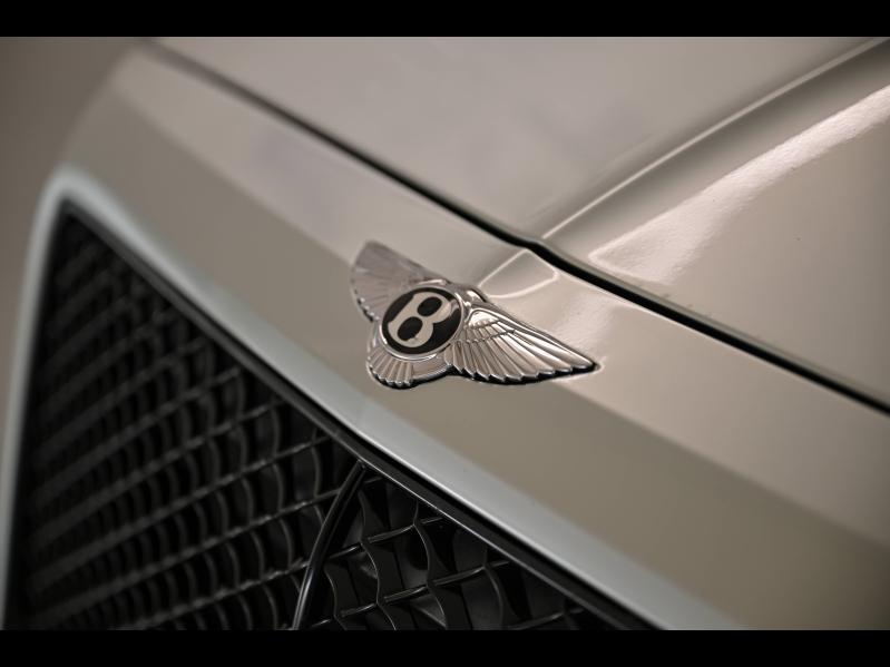 Voitures occasions BENTLEY Bentayga Base Paris