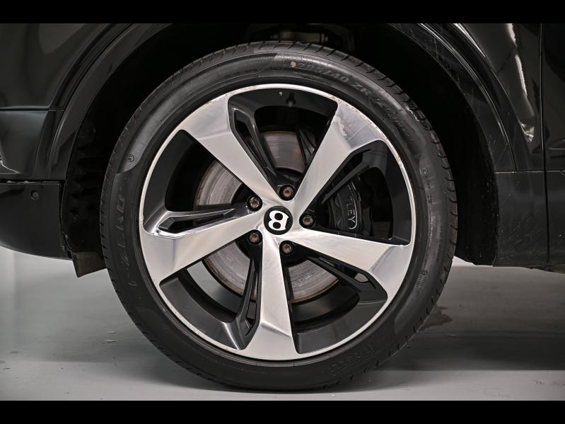 Voitures occasions BENTLEY Bentayga Base Paris