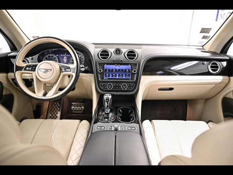 Voitures occasions BENTLEY Bentayga Base Paris
