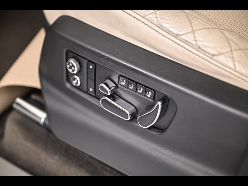 Voitures occasions BENTLEY Bentayga Base Paris