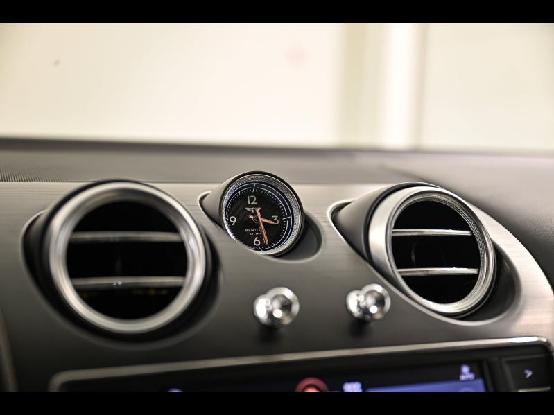 Voitures occasions BENTLEY Bentayga Base Paris
